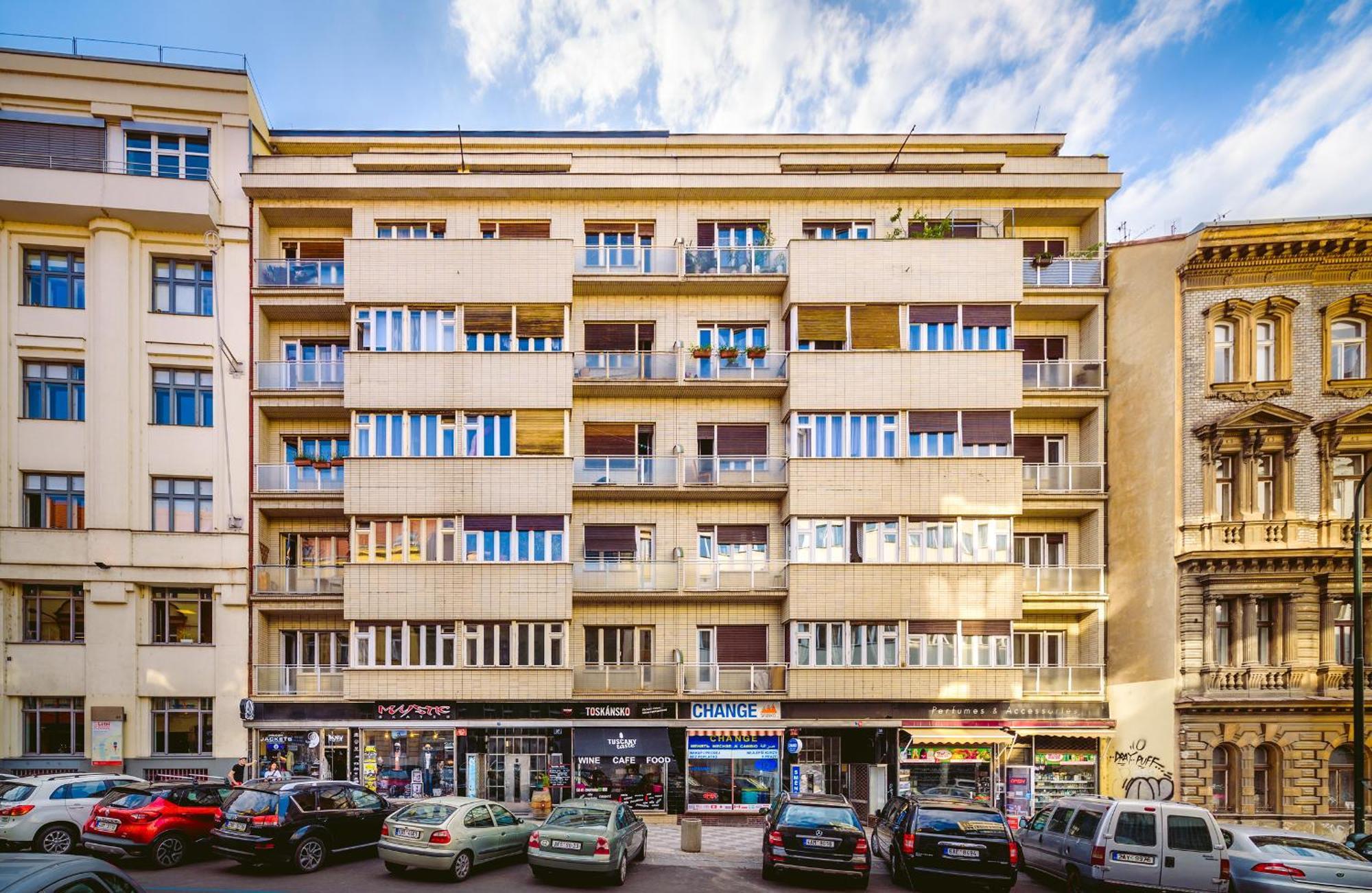 2Br 1,5Bath Chic City Suite Near Wenceslas Square Praga Exterior foto